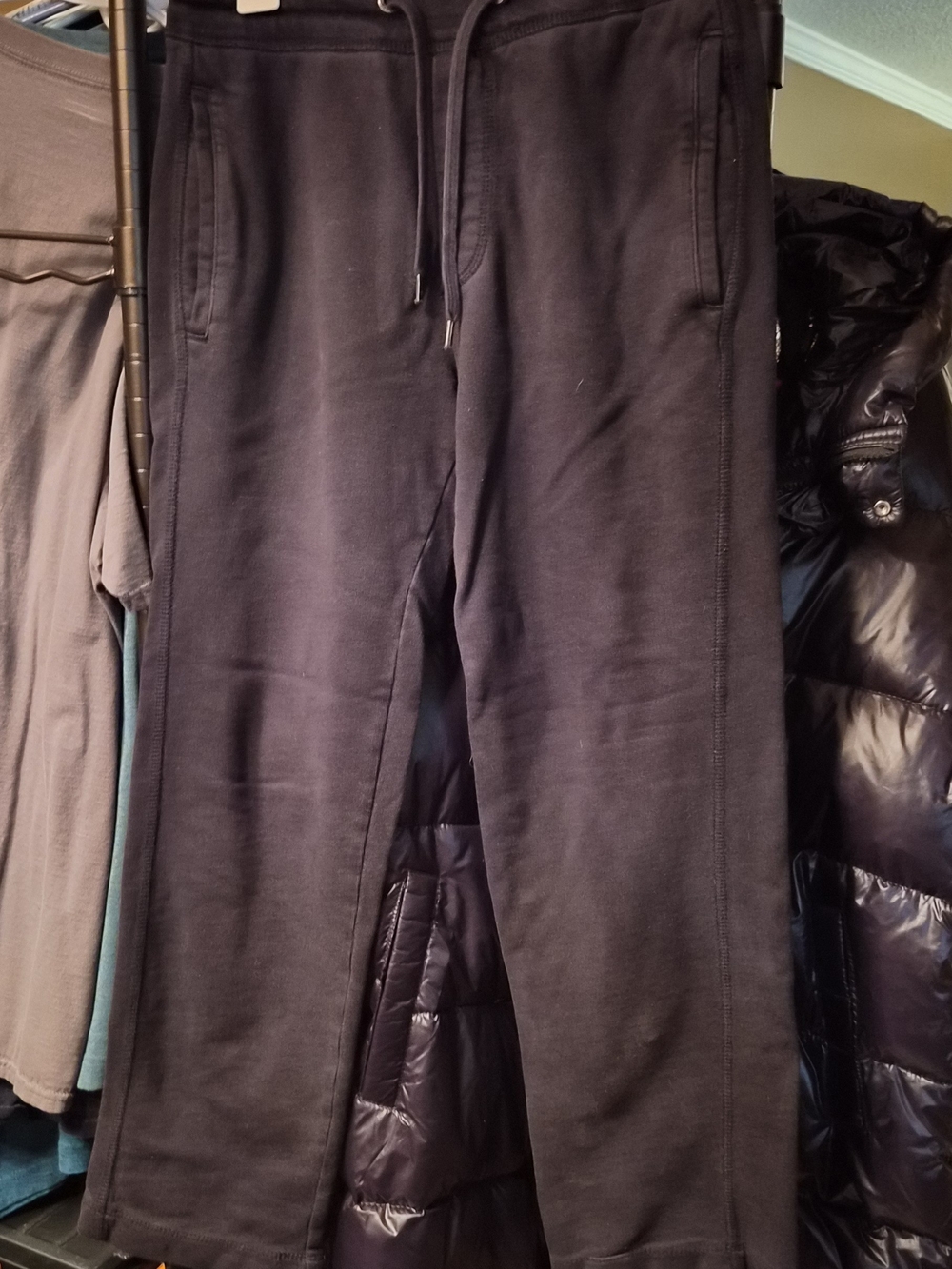 Men's American Eagle Outfitters Size XS Black Drawstring Joggers